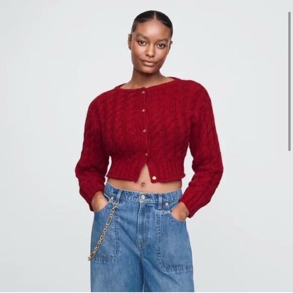 Red Cable-Knit Cropped Cardigan - GAP - Picture 2 of 9